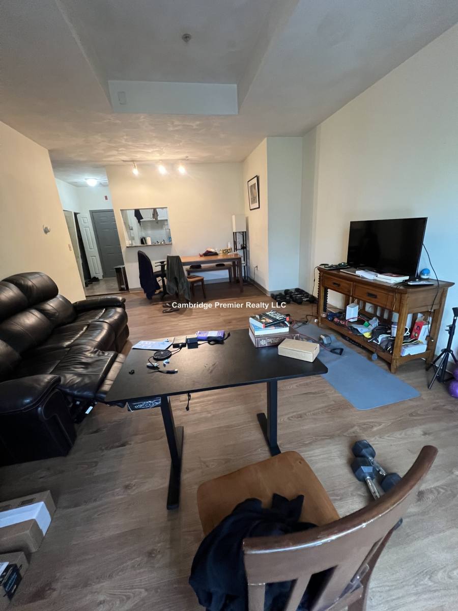 Apartment for rent at 373 Highland Ave #207, Somerville, MA 02144
