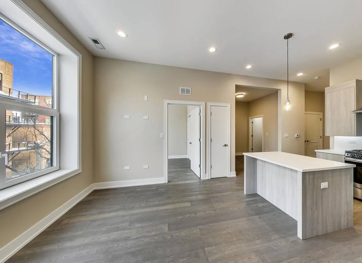 Apartment for rent at 1741 N Western Ave #17, Chicago, IL 60647