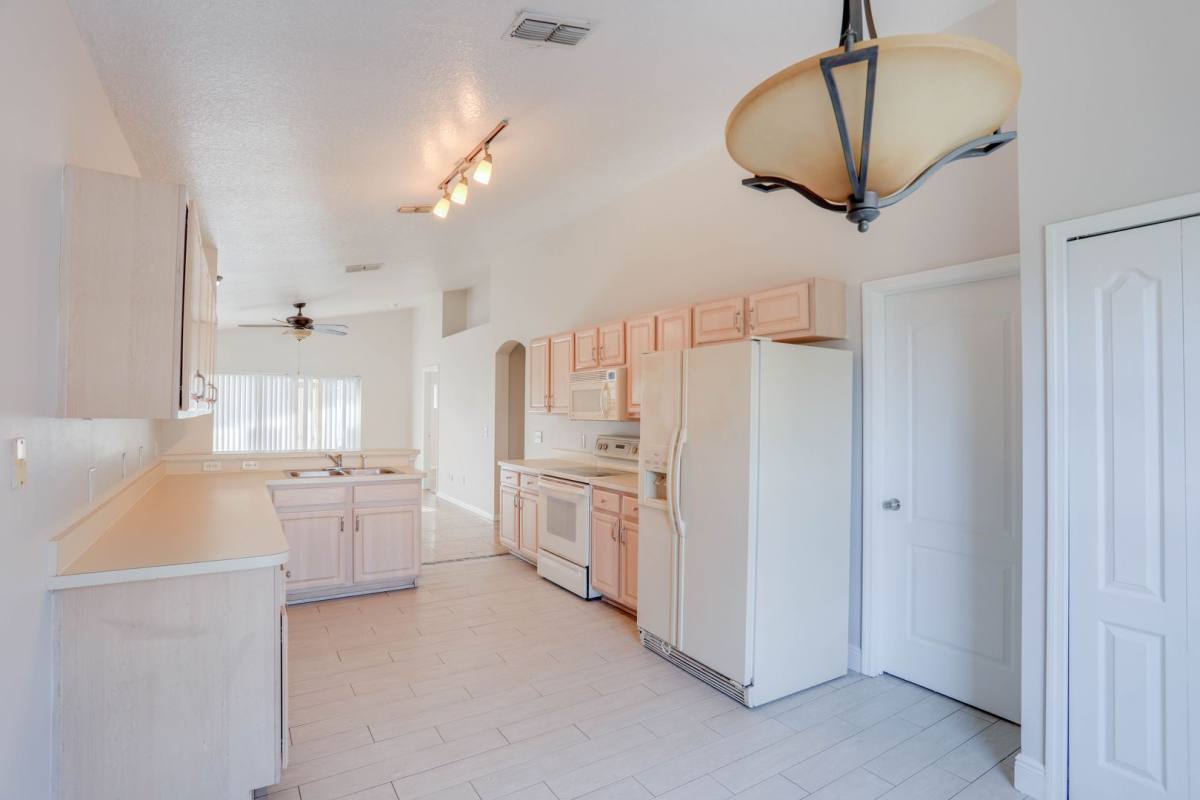 House for rent at 31 Tuscany Pointe Ave, Orlando, FL 32807