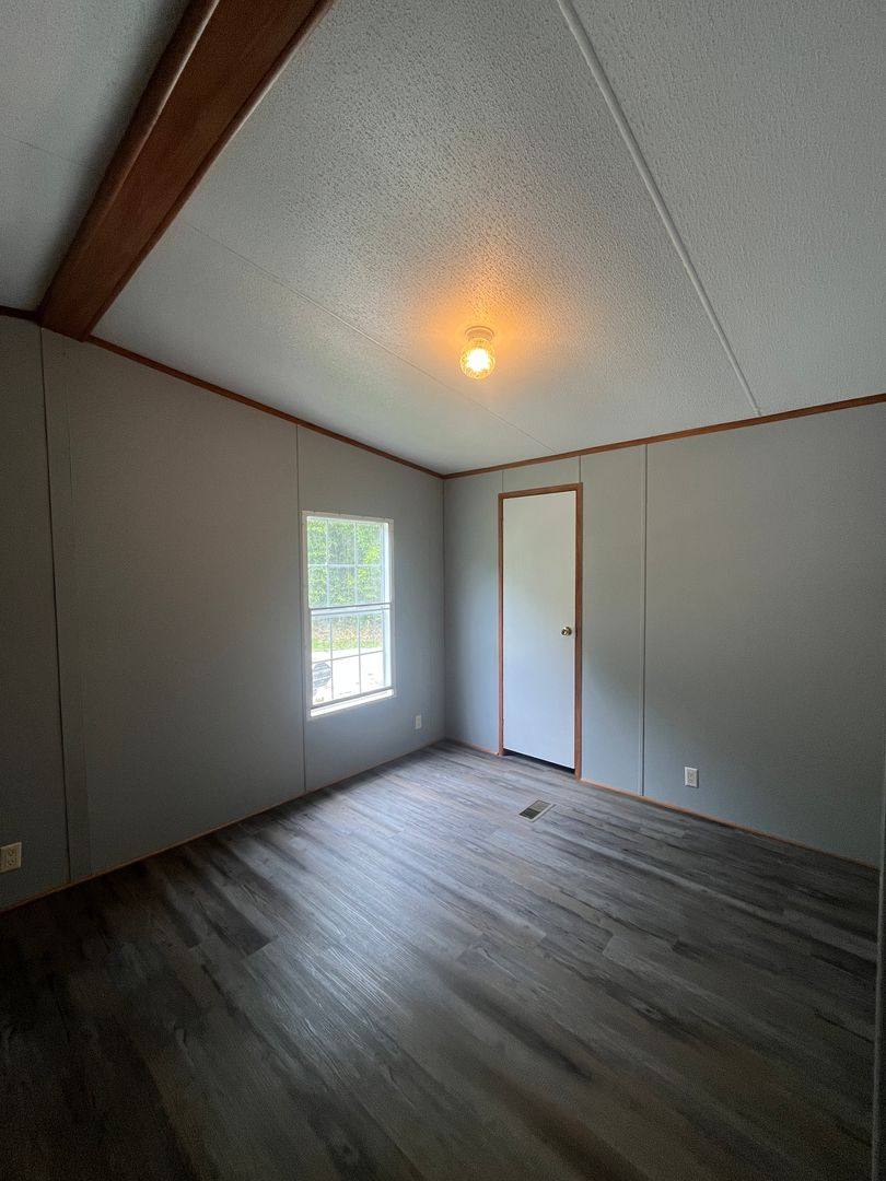 Apartment for rent at 1816 B Switzer Greenpond Rd, Woodruff, SC 29388