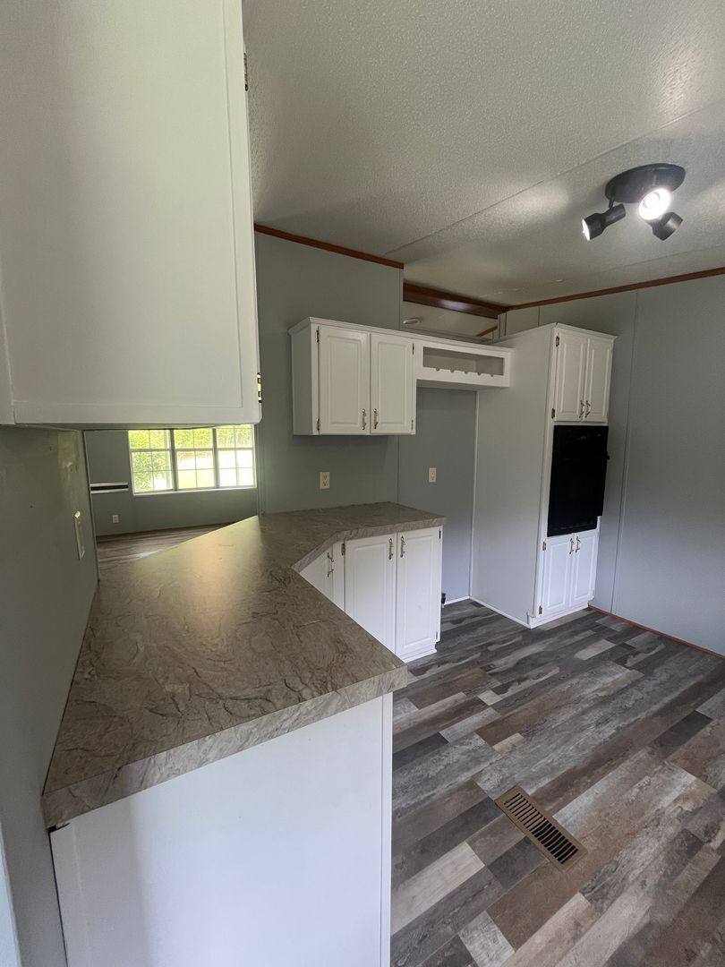 Apartment for rent at 1816 B Switzer Greenpond Rd, Woodruff, SC 29388
