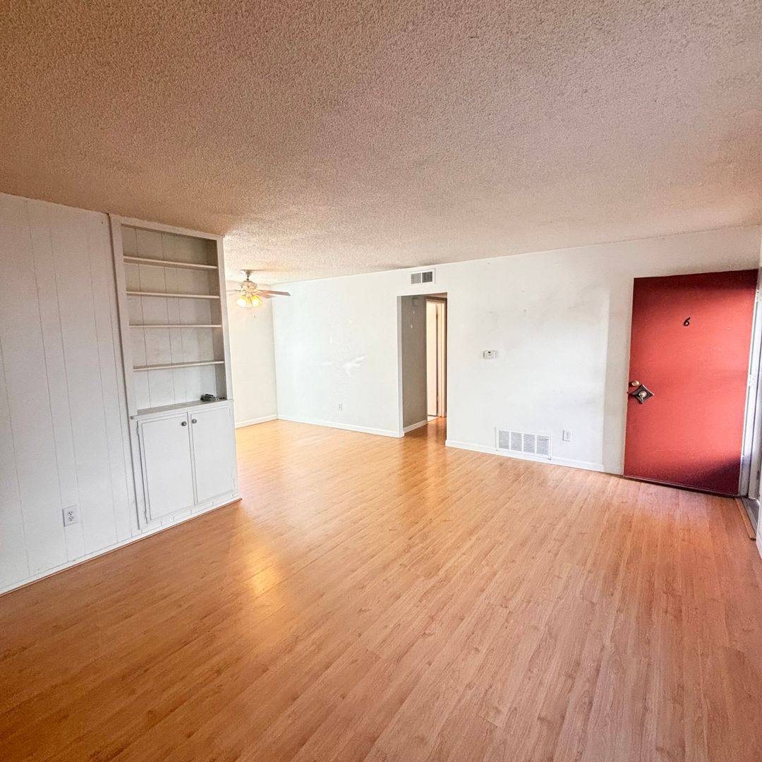 Apartment for rent at 4036 Shasta St, San Diego, CA 92109