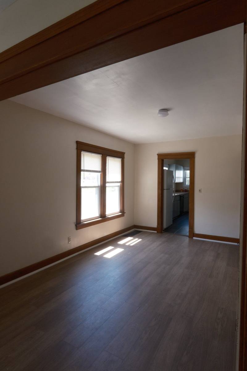 Apartment for rent at 838 840 Woodbine Ave SE, Warren, OH 44484