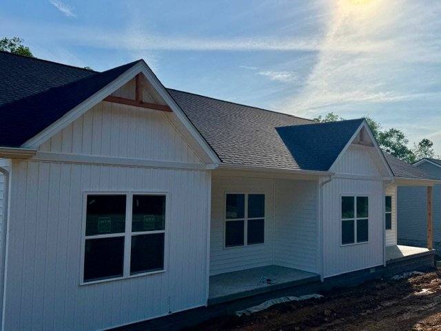 Apartment for rent at 1957 Holland Rd, Scottsville, KY 42164