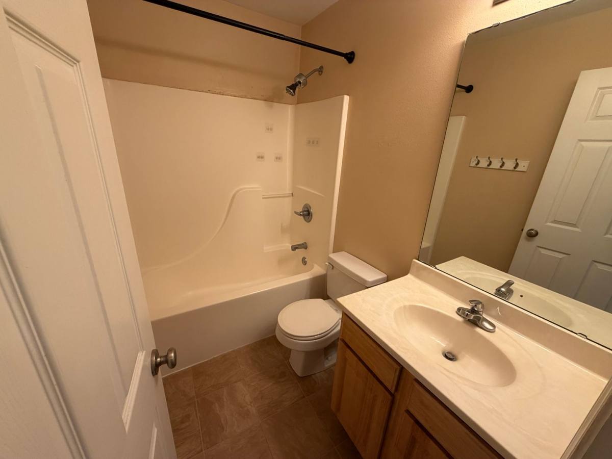 Apartment for rent at 210 Liberty St, Edwardsville, IL 62025