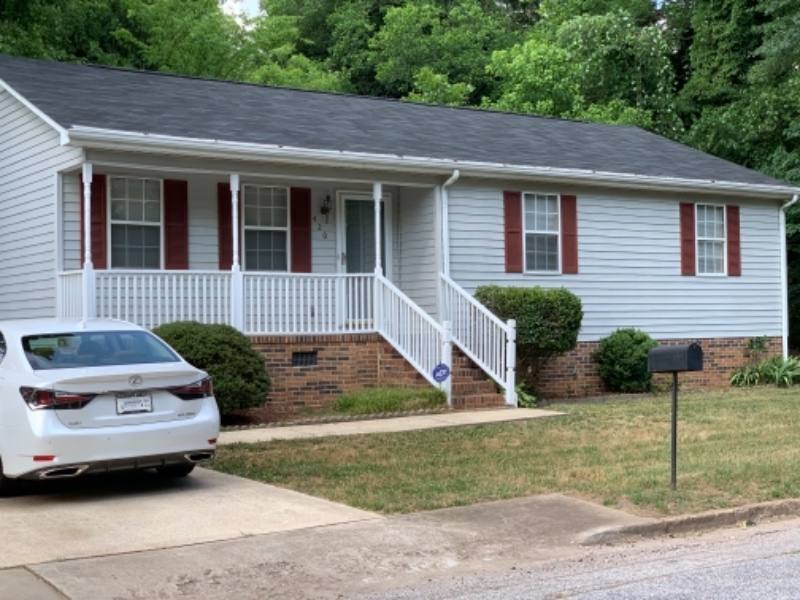 House for rent at 420 Oscar St, Greenville, SC 29601