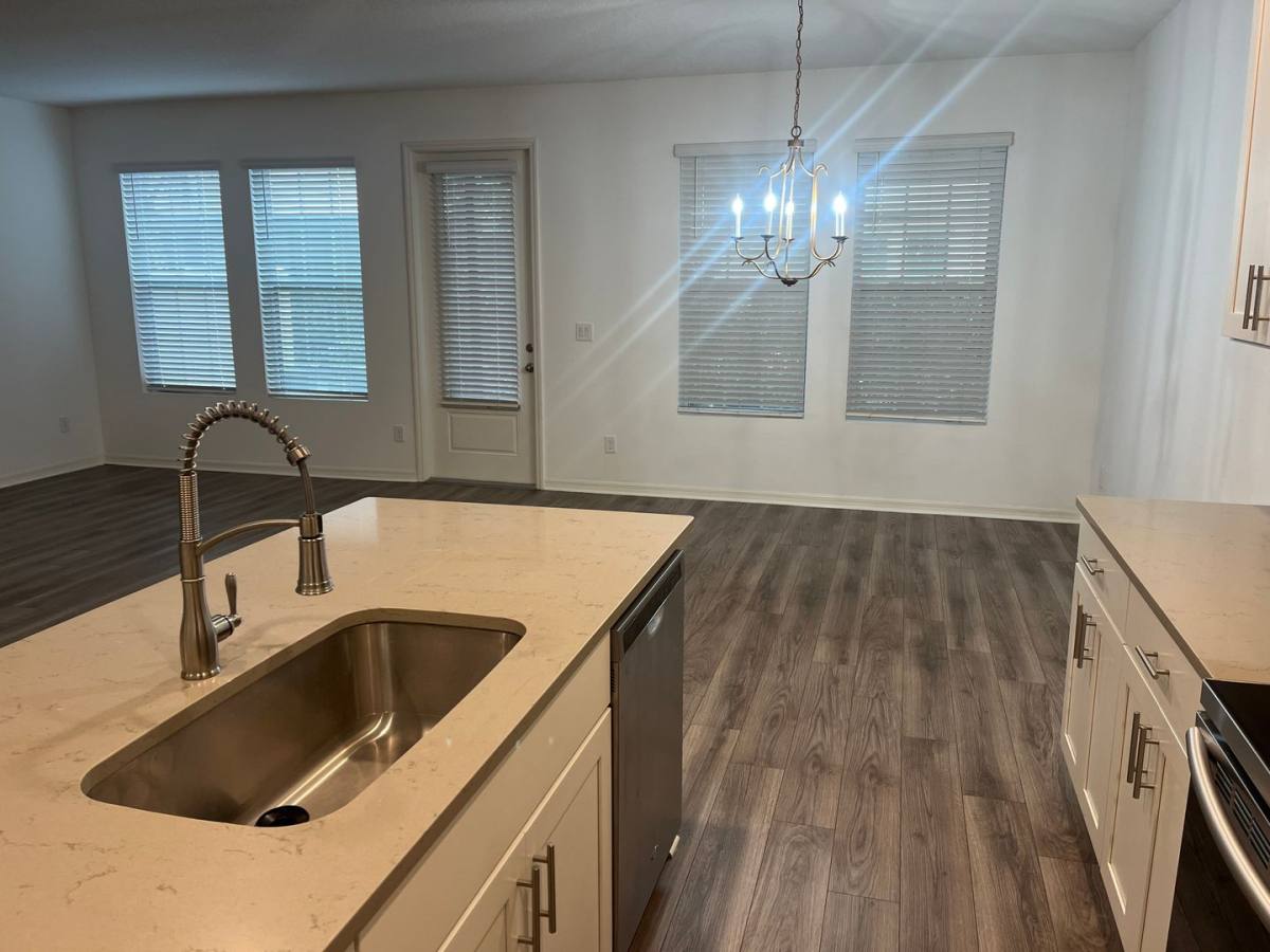 Townhouse for rent at 2716 Bolzano Dr, Apopka, FL 32712