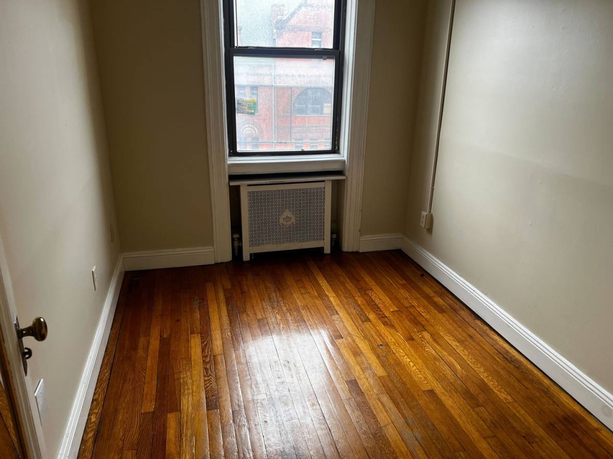 Apartment for rent at 192 Lark St, Albany, NY 12210