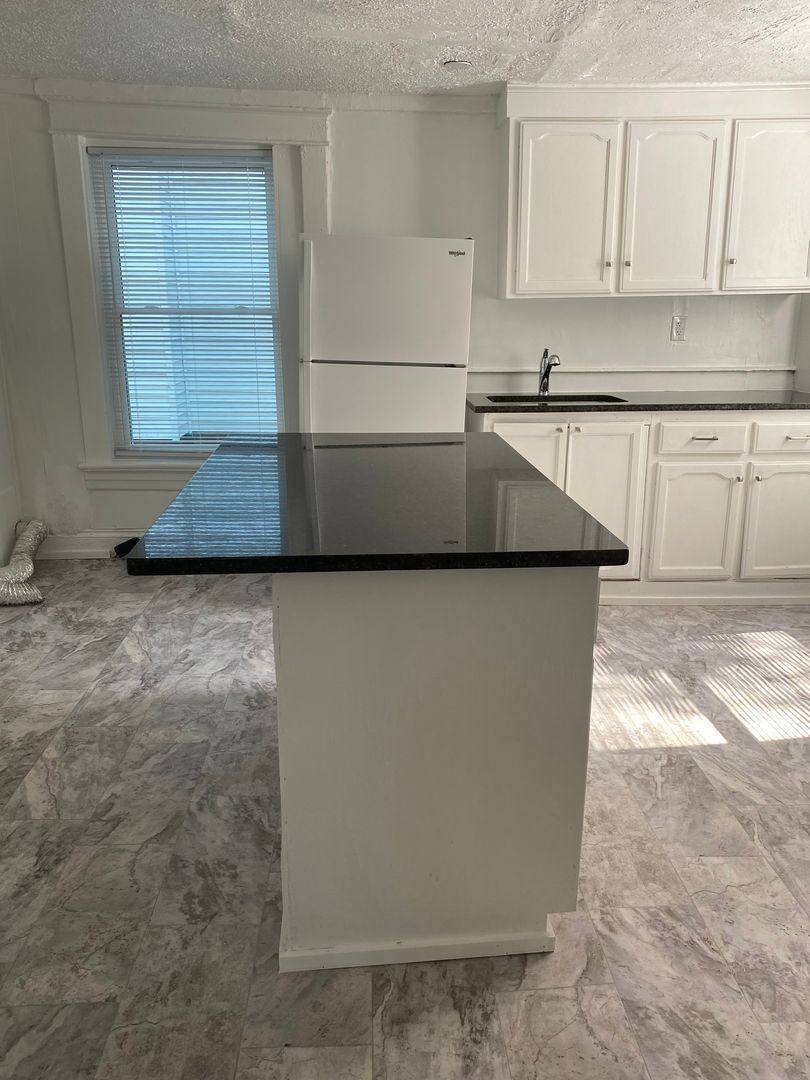 Apartment for rent at 1348 Bedford Ave, Lynchburg, VA 24504
