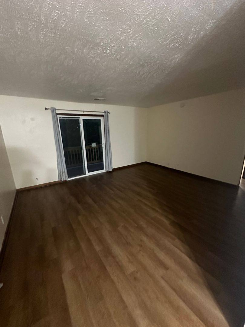 Apartment for rent at 1409 E Iron, Salina, KS 67401