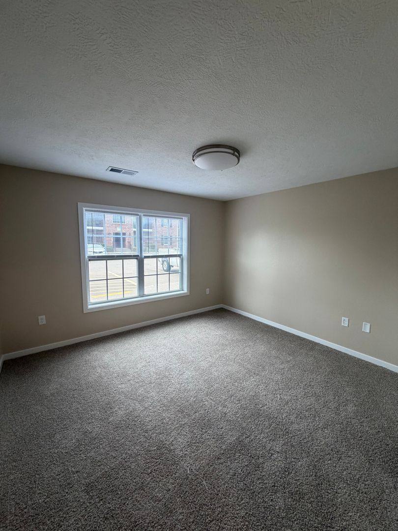 Apartment for rent at 1365 S Scenic Ave, Springfield, MO 65802