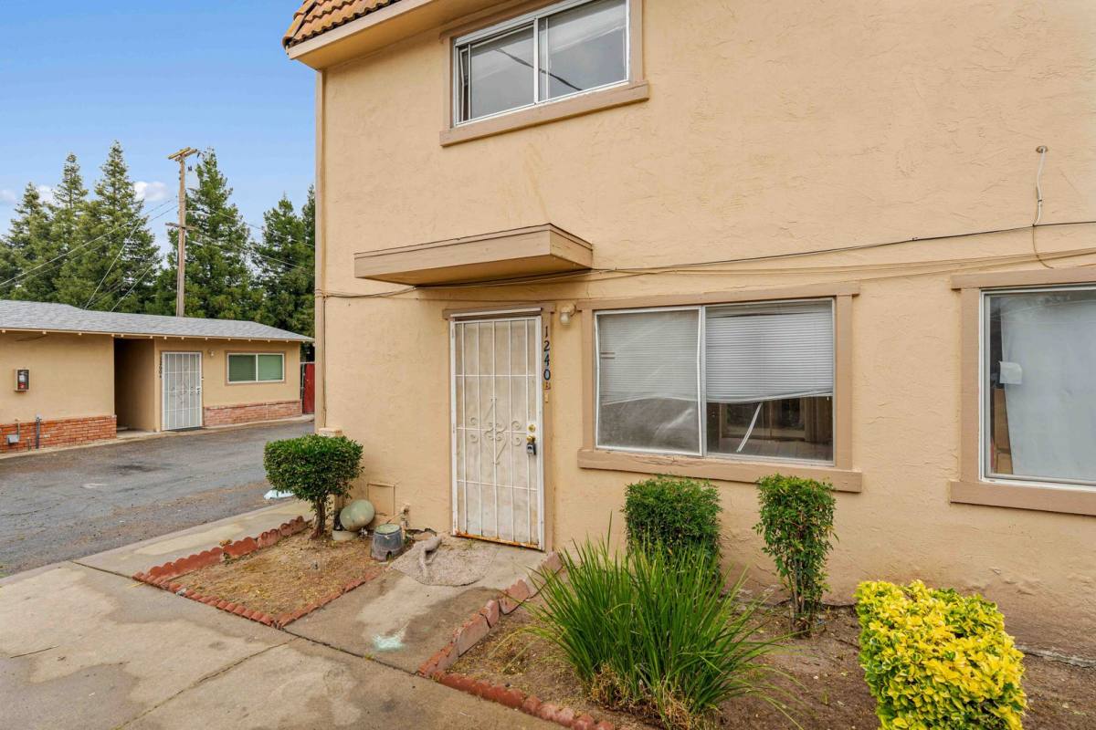 Apartment for rent at 1240 1260 N Olive Ave, Turlock, CA 95380