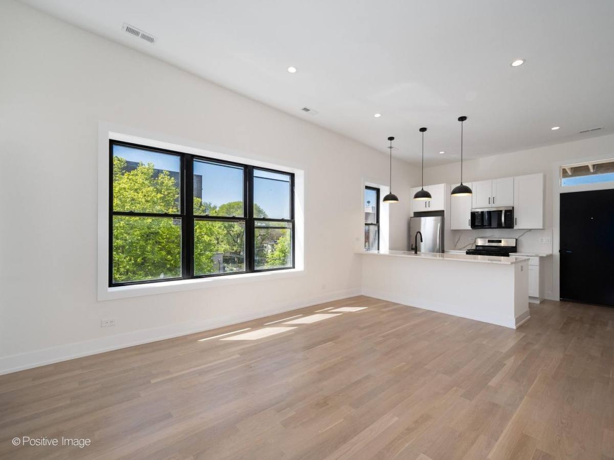 Apartment for rent at 1500 N Western, Chicago, IL 60622