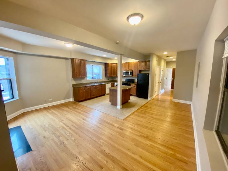 Condo for rent at 6557 S Minerva Ave #2B, Chicago, IL 60637