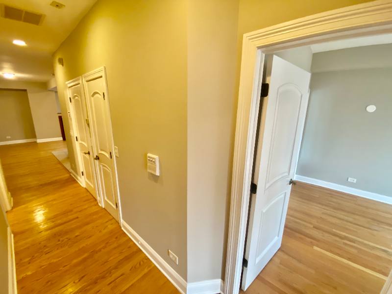 Condo for rent at 6557 S Minerva Ave #2B, Chicago, IL 60637