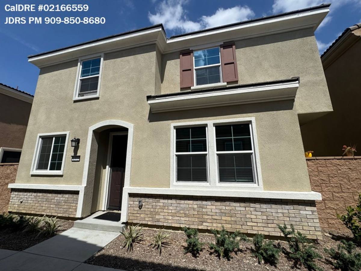 House for rent at 1375 Yeager Ave, Rialto, CA 92376