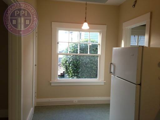 Apartment for rent at 5712 - 5722 SE Belmont St, Portland, OR 97215