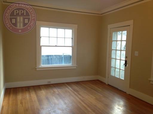 Apartment for rent at 5712 - 5722 SE Belmont St, Portland, OR 97215