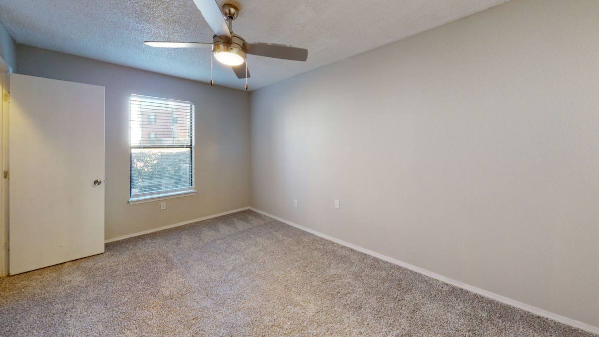 Apartment for rent at 1900 Renaissance Dr, Norman, OK 73071