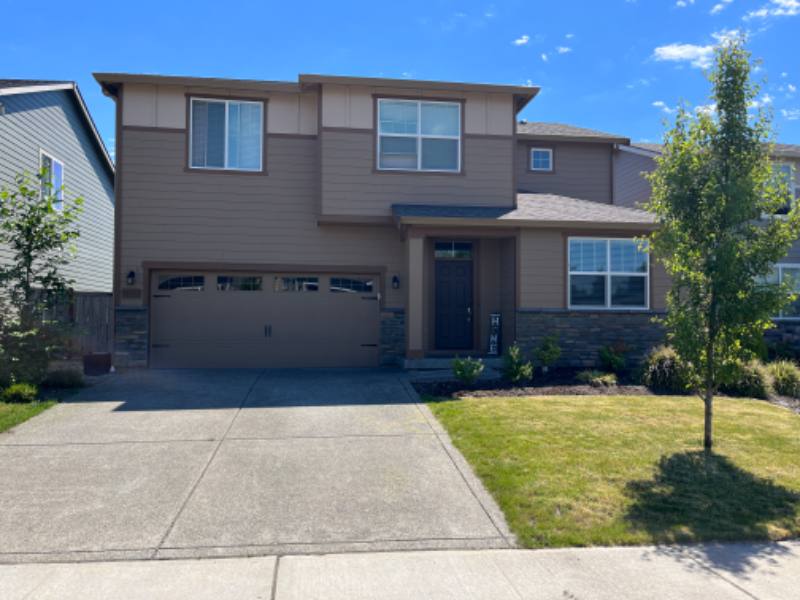 House for rent at 14313 67th Ave Court E, Puyallup, WA 98373