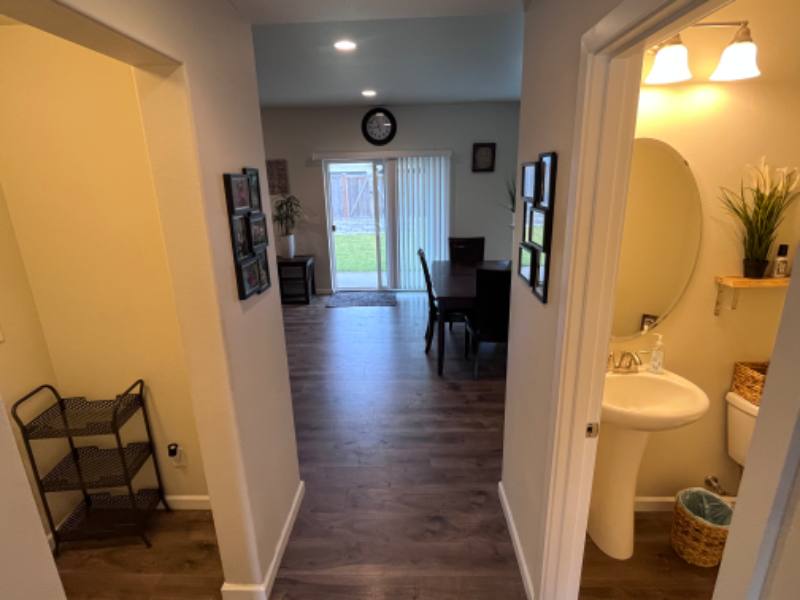 House for rent at 14313 67th Ave Court E, Puyallup, WA 98373