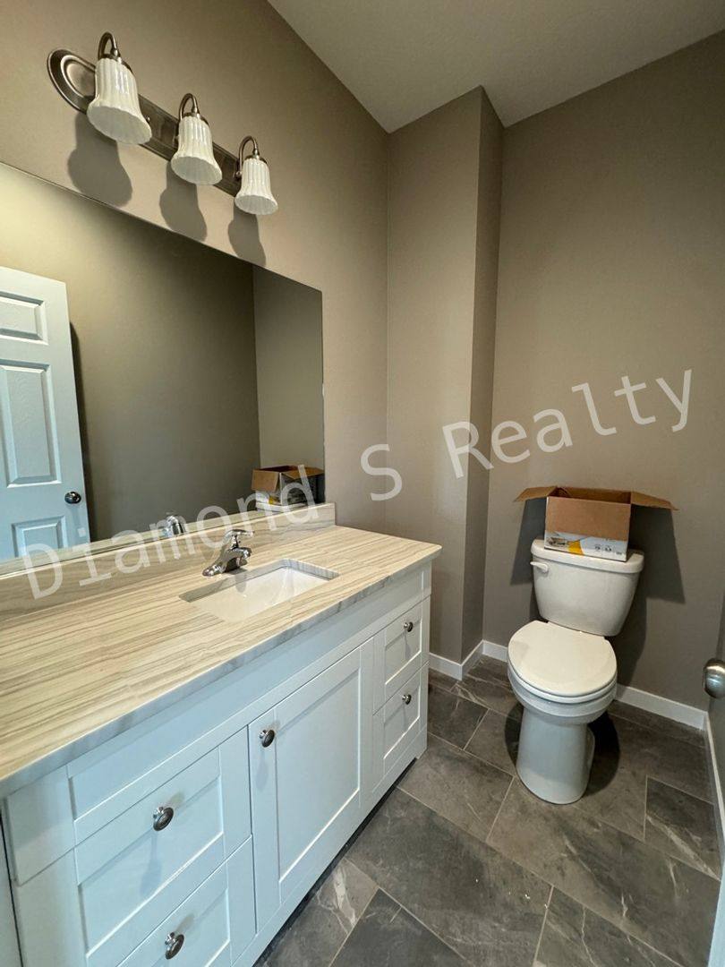 House for rent at 2124 N Bradbury Lane, Ozark, MO 65721