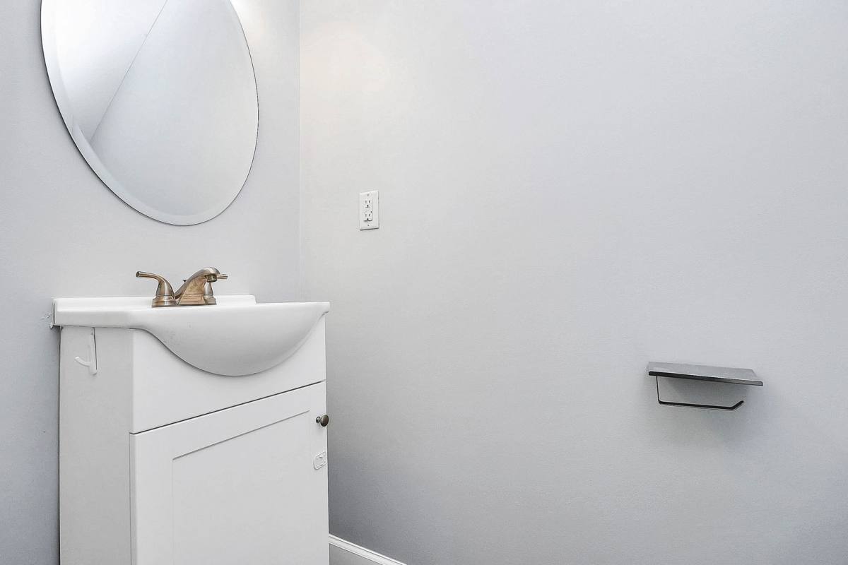 Townhouse for rent at 1032 Tabard Lane, Matthews, NC 28104