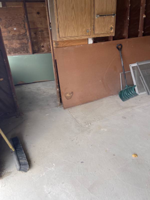 House for rent at 28368 Rosemont St, Roseville, MI 48066
