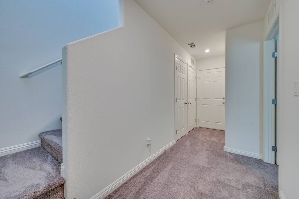 Townhouse for rent at 5202 Dubris Dr, Las Vegas, NV 89115