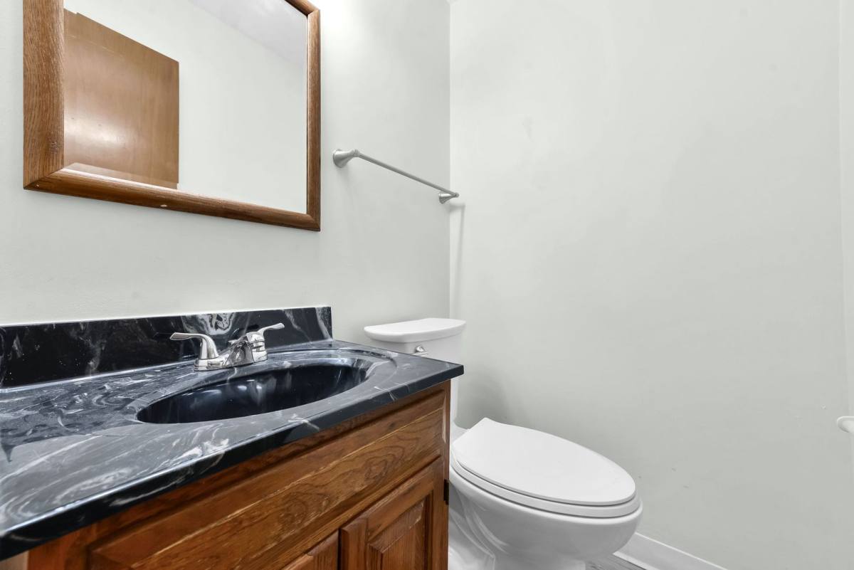 House for rent at 2032 Northcliff Dr, Columbus, OH 43229