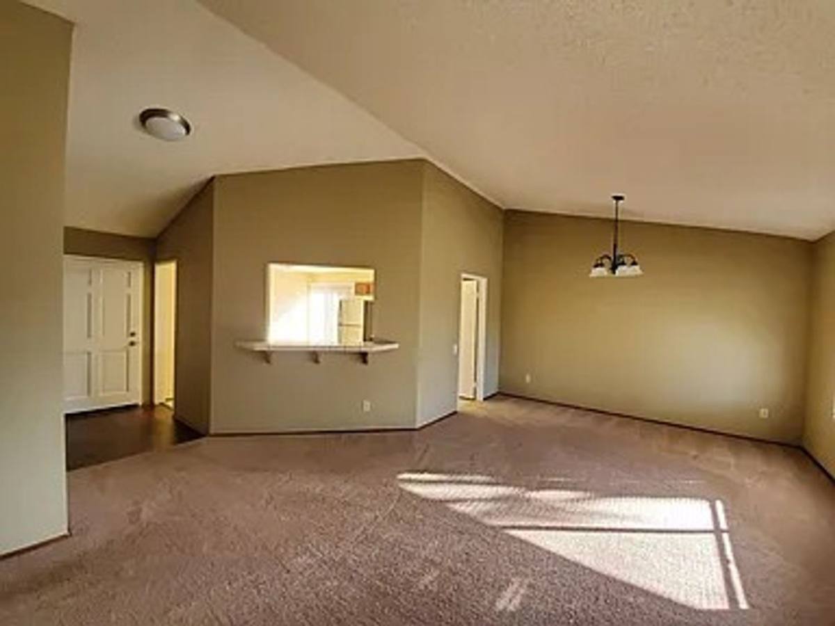 House for rent at 757 Sunningdale Dr, Oceanside, CA 92057