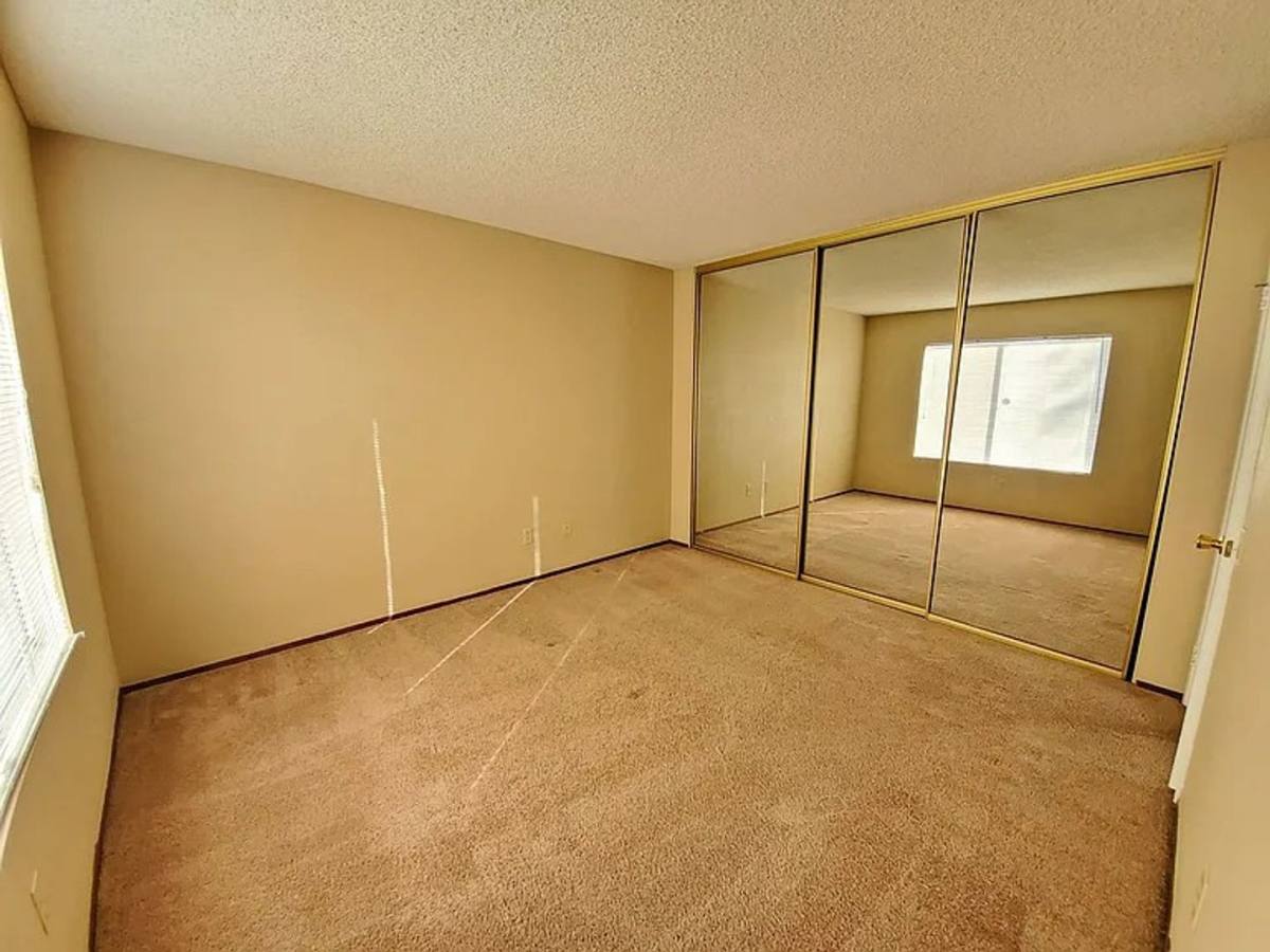 House for rent at 757 Sunningdale Dr, Oceanside, CA 92057
