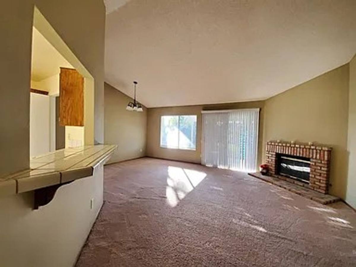 House for rent at 757 Sunningdale Dr, Oceanside, CA 92057