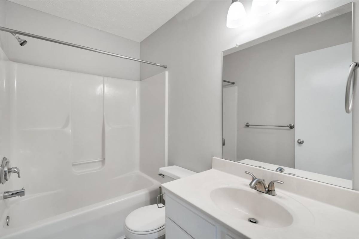 Townhouse for rent at 12050 Morningside Dr, Louisville, KY 40229
