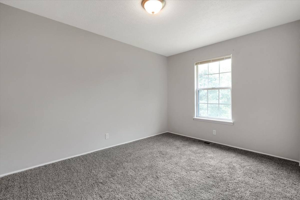 Townhouse for rent at 12050 Morningside Dr, Louisville, KY 40229
