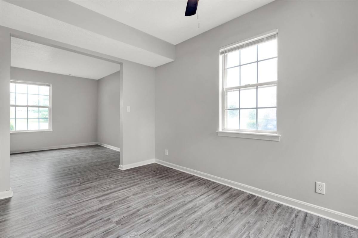 Townhouse for rent at 12050 Morningside Dr, Louisville, KY 40229