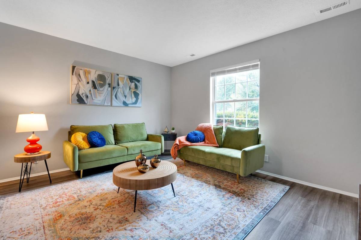 Townhouse for rent at 12002 Morningside, Louisville, KY 40229