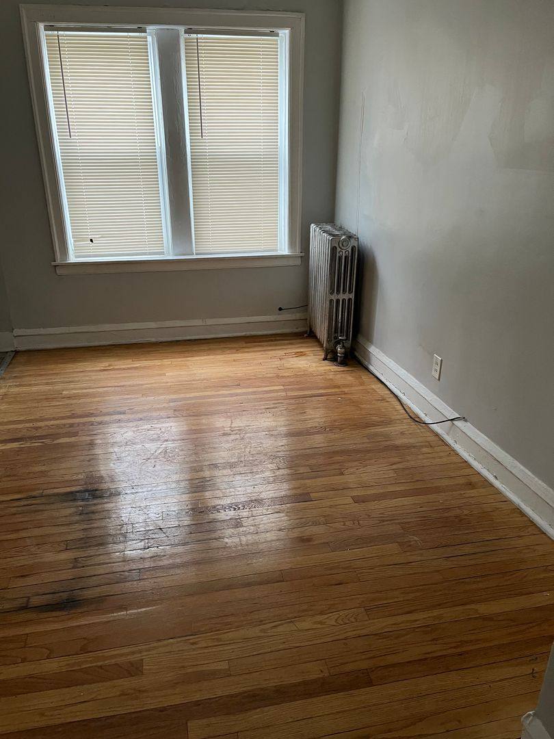 Apartment for rent at 7801-05 S Indiana Ave, Chicago, IL 60619