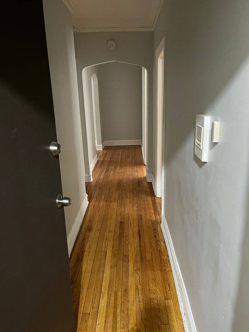 Apartment for rent at 7801-05 S Indiana Ave, Chicago, IL 60619