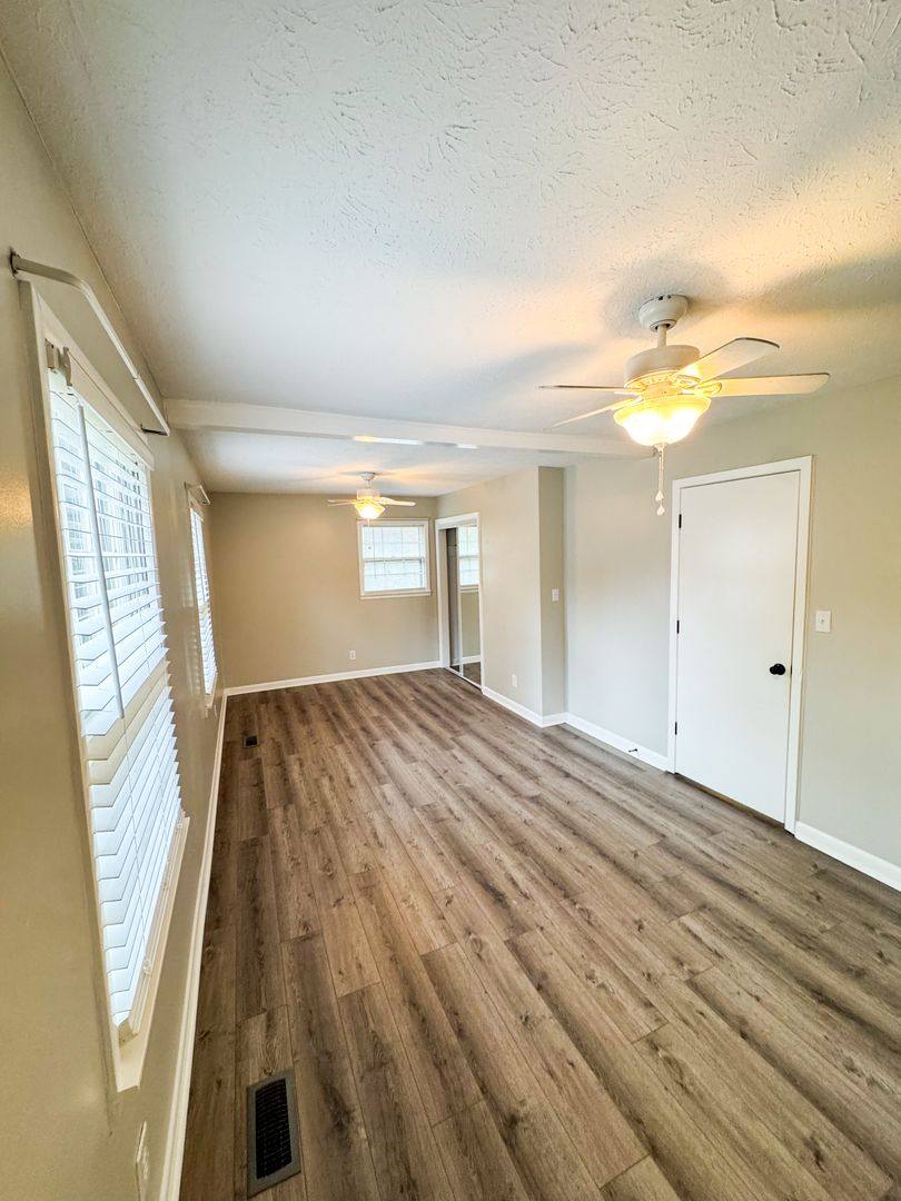 House for rent at 926 Carson Lane, Jacksonville, AL 36265