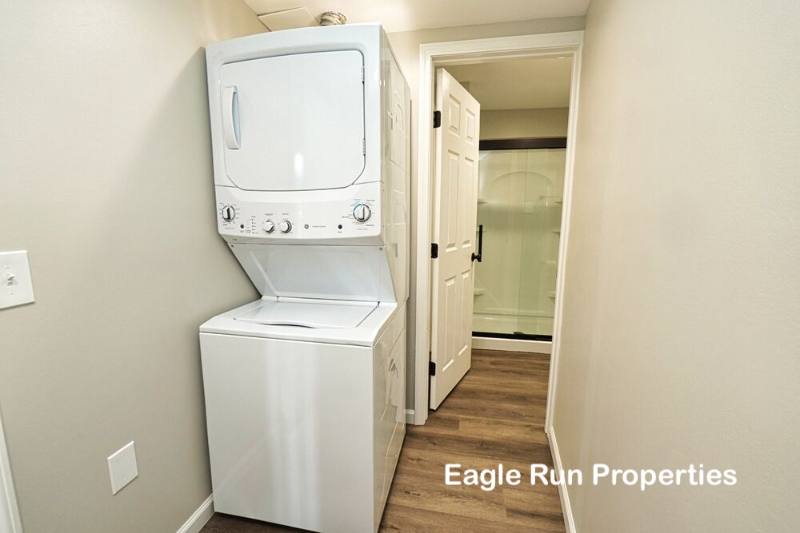 Apartment for rent at 1865 Mulberry St #B, Goshen, OH 45122