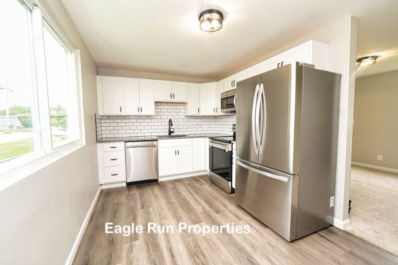 Apartment for rent at 1865 Mulberry St #B, Goshen, OH 45122