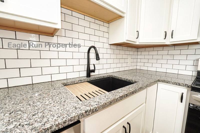 Apartment for rent at 1865 Mulberry St #B, Goshen, OH 45122