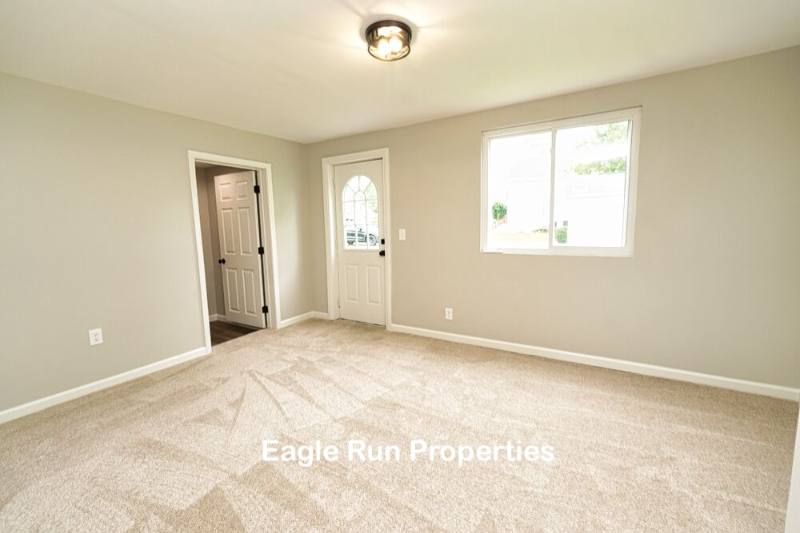 Apartment for rent at 1865 Mulberry St #B, Goshen, OH 45122
