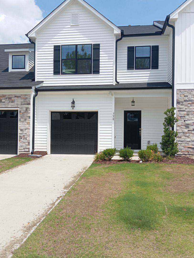 Townhouse for rent at 730 Putney Hill Rd, Zebulon, NC 27597
