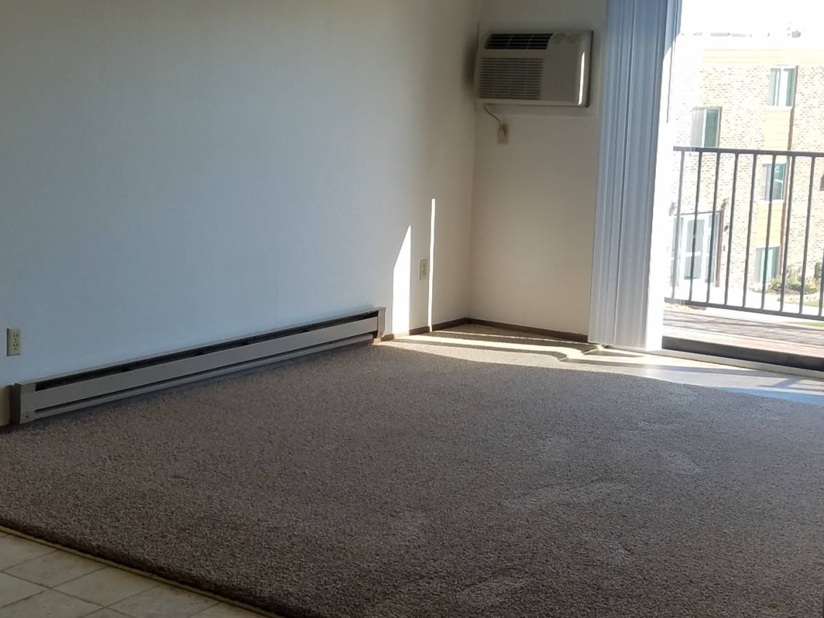 Apartment for rent at 425 E Fairlane Dr, Rapid City, SD 57701