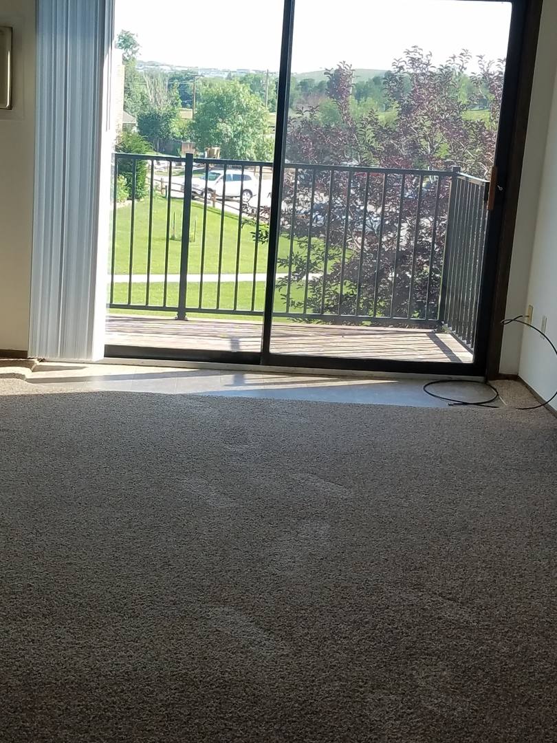 Apartment for rent at 425 E Fairlane Dr, Rapid City, SD 57701