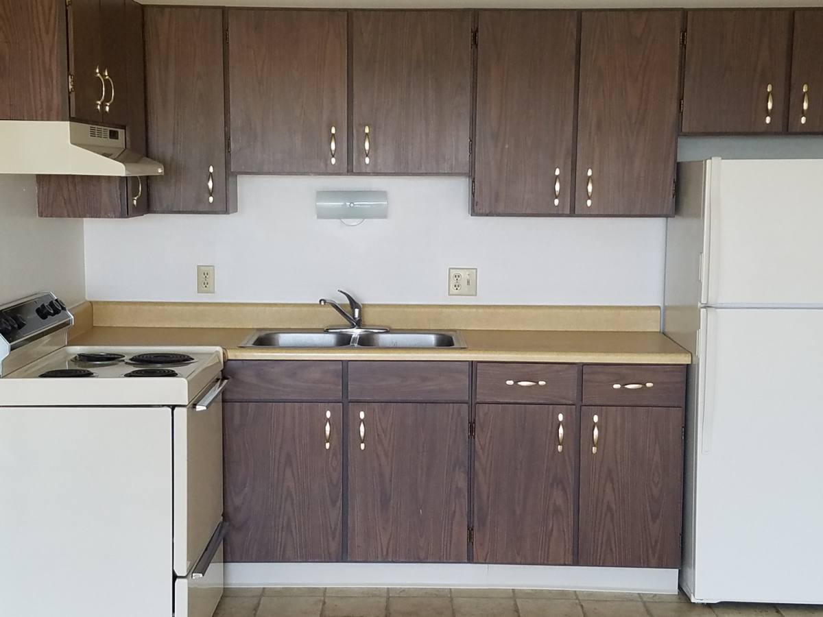 Apartment for rent at 425 E Fairlane Dr, Rapid City, SD 57701