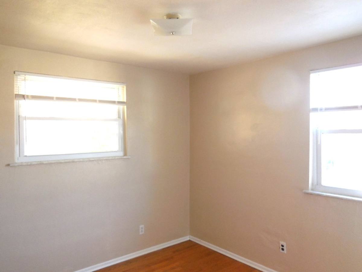 House for rent at 813 Klein Ave, Edwardsville, IL 62025