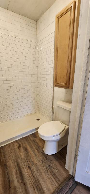 Apartment for rent at 605 4th St, Orange, TX 77630